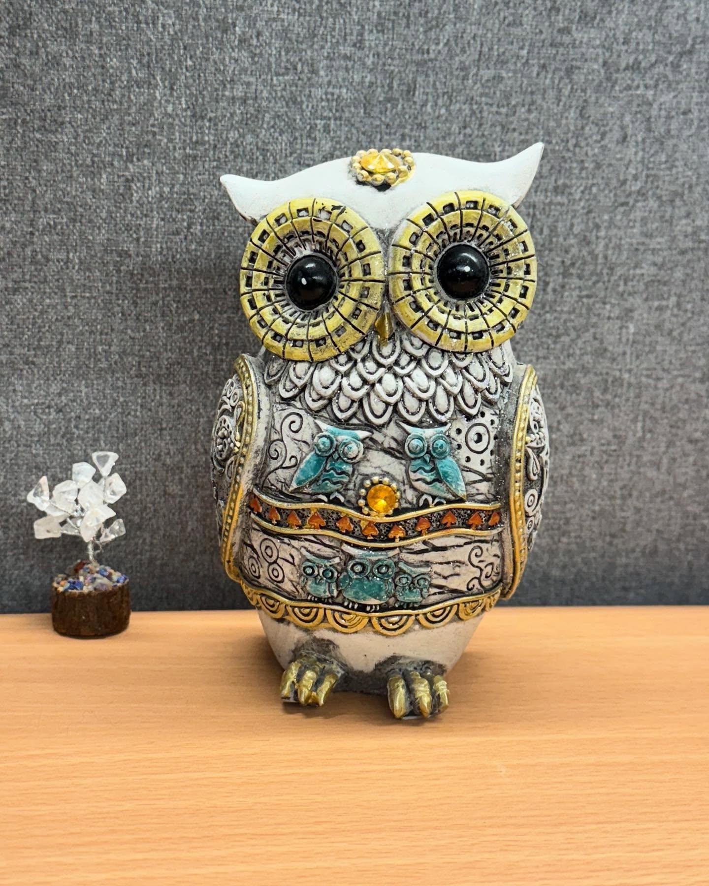 My miniature bonsai tree and white owl. - image 1 - student project