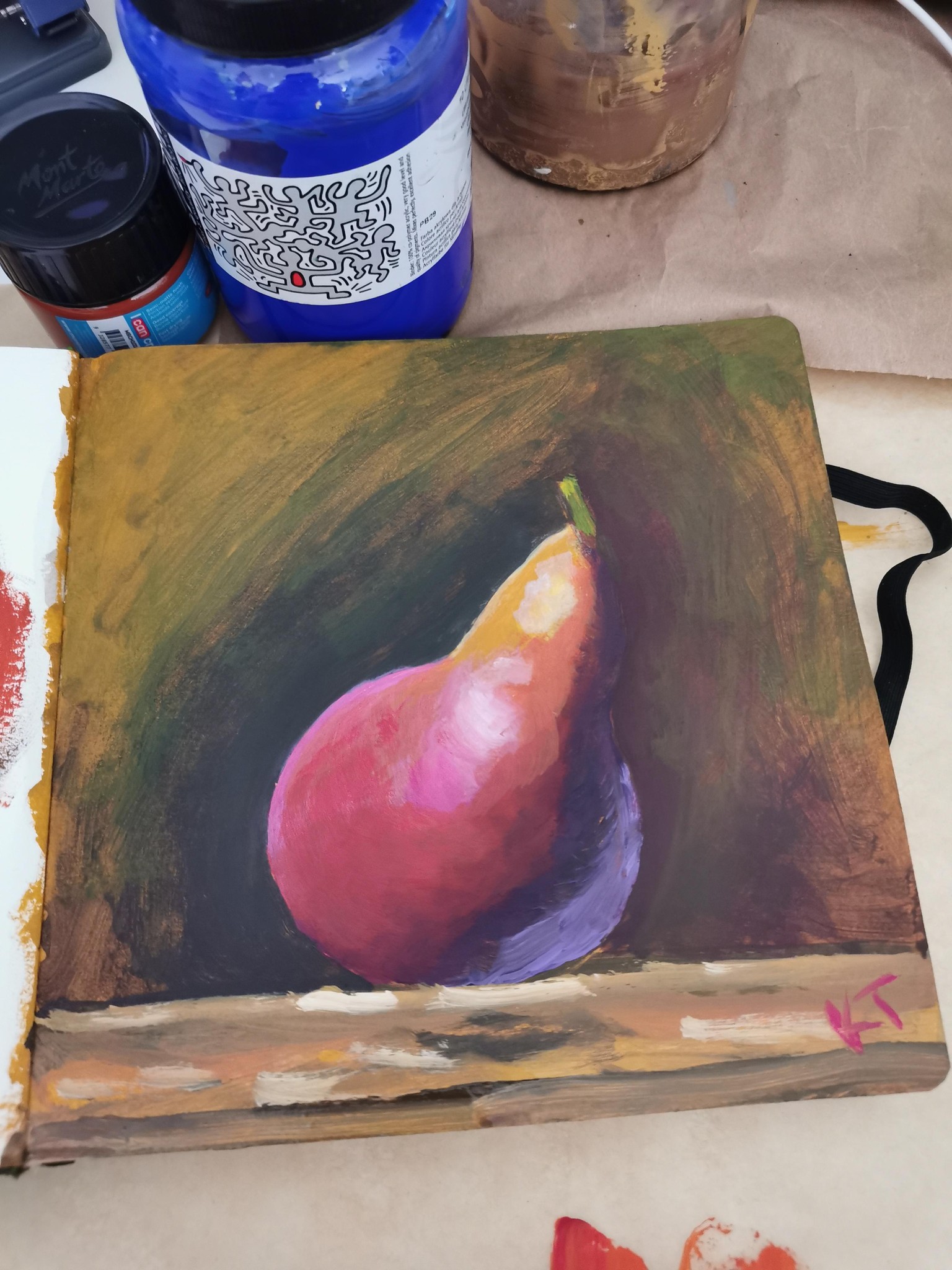 A pear - image 1 - student project