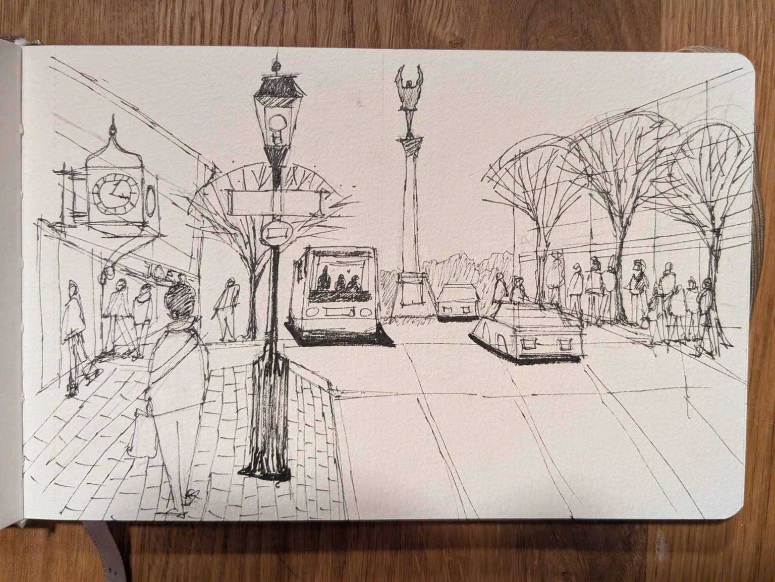 Sketching of a city scene full of colours - image 2 - student project