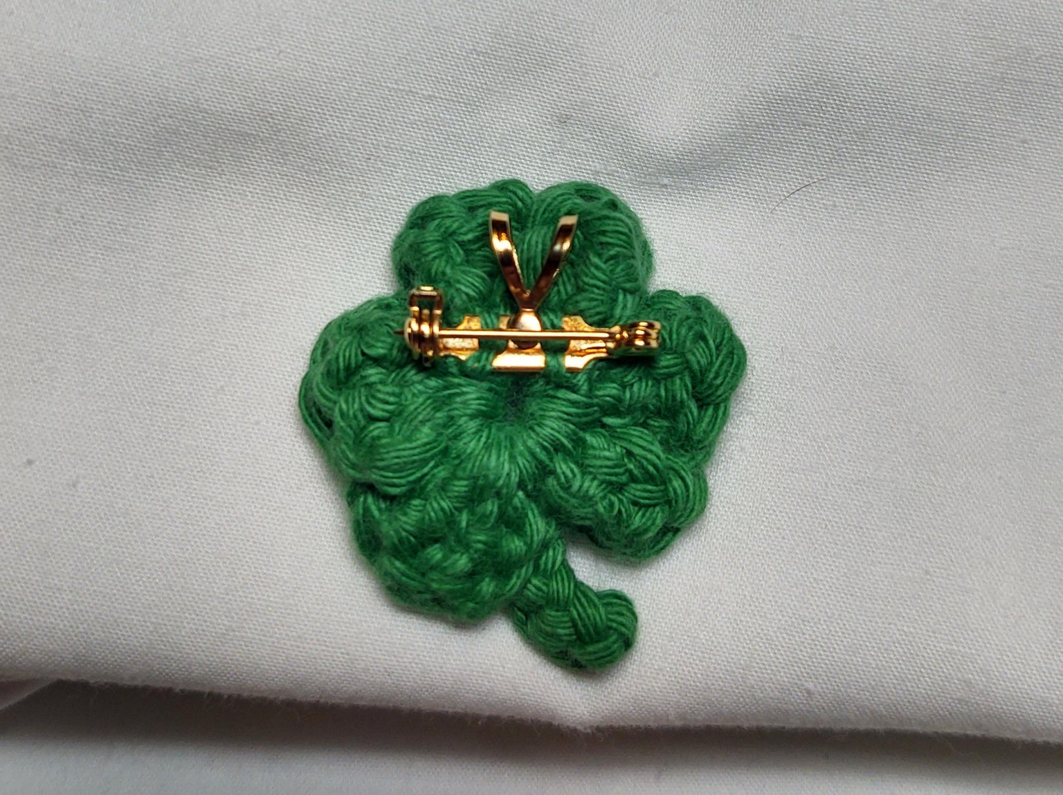 Crocheted Shamrock Pin - image 1 - student project