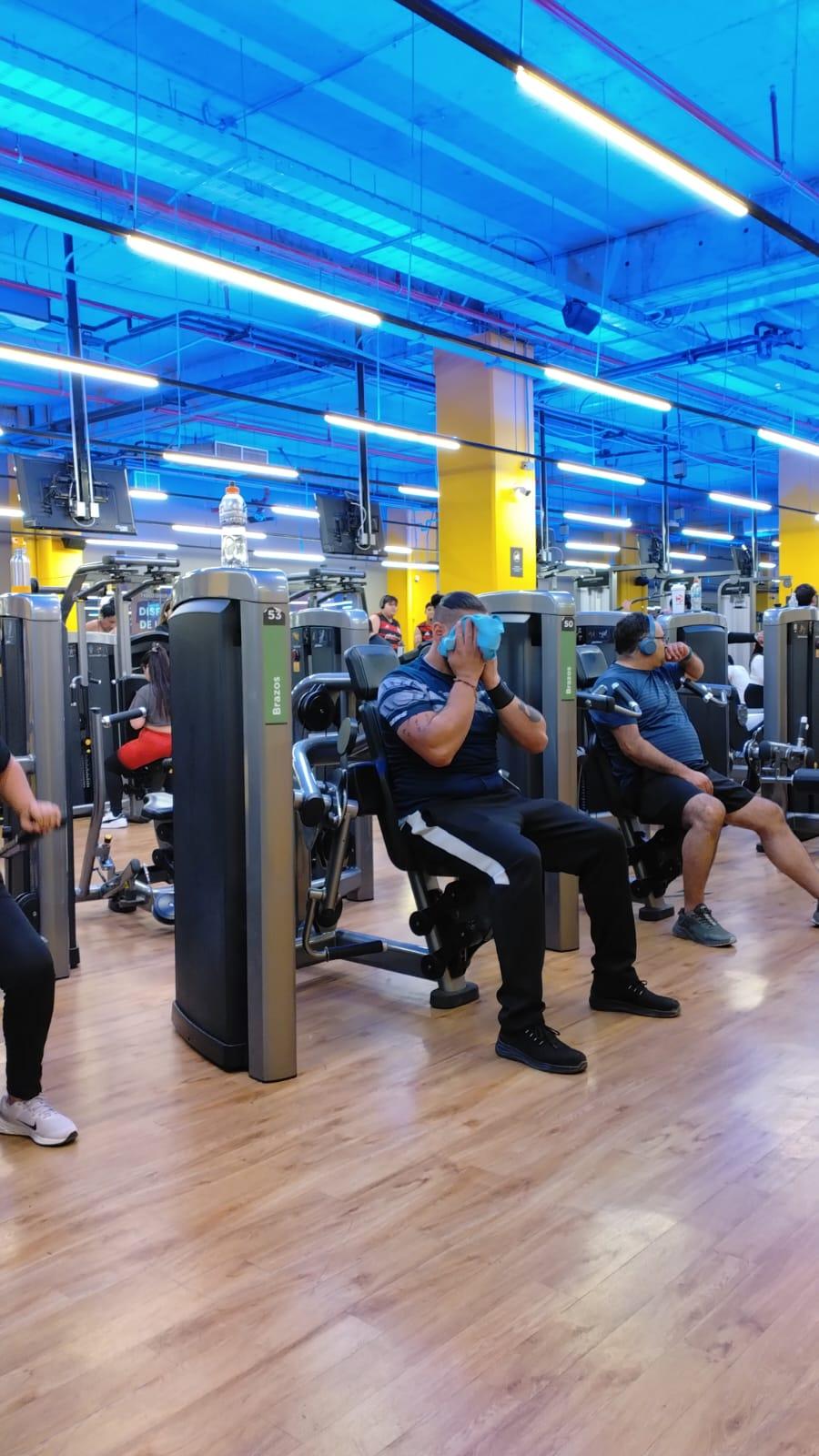 fotos gym - image 3 - student project