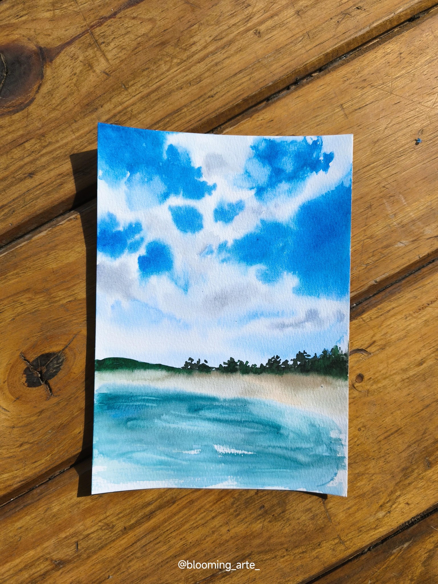 Todo sobre cómo pintar cielos azules y nubes blancas con acuarela - image 9 - student project