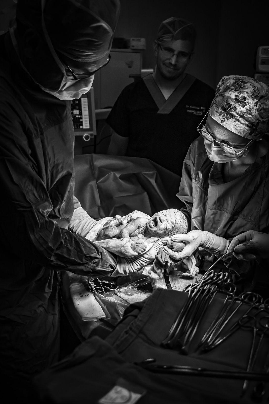 Harsh light in operating theatre - image 1 - student project
