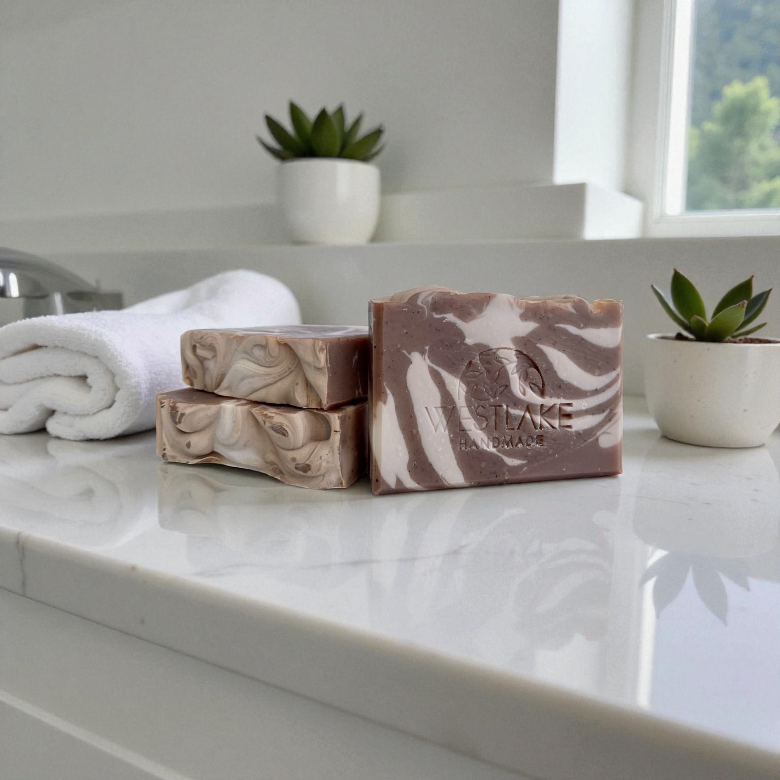 Product Photography Meets AI - image 2 - student project
