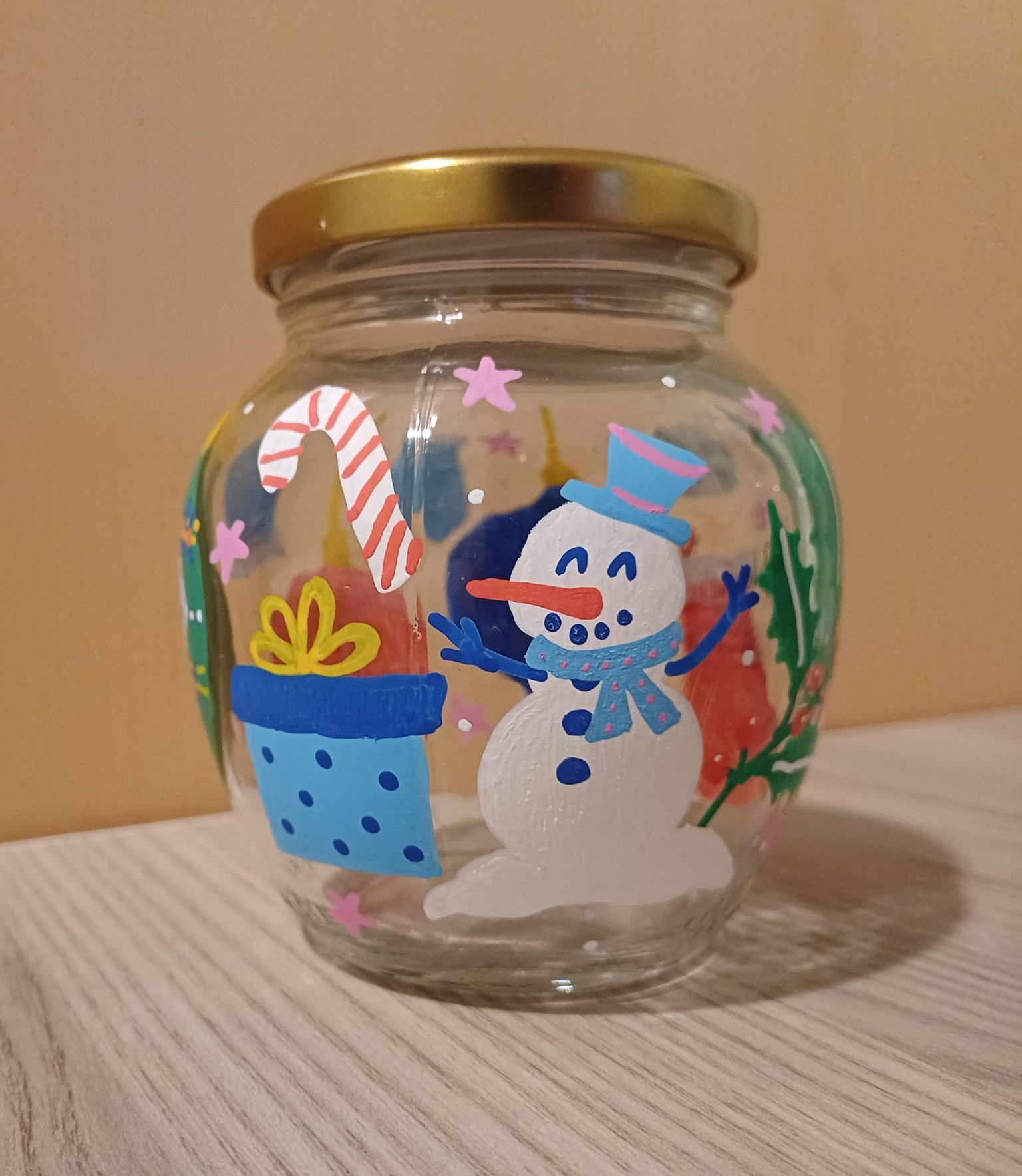Glass Jar with Acrylic Markers - image 3 - student project