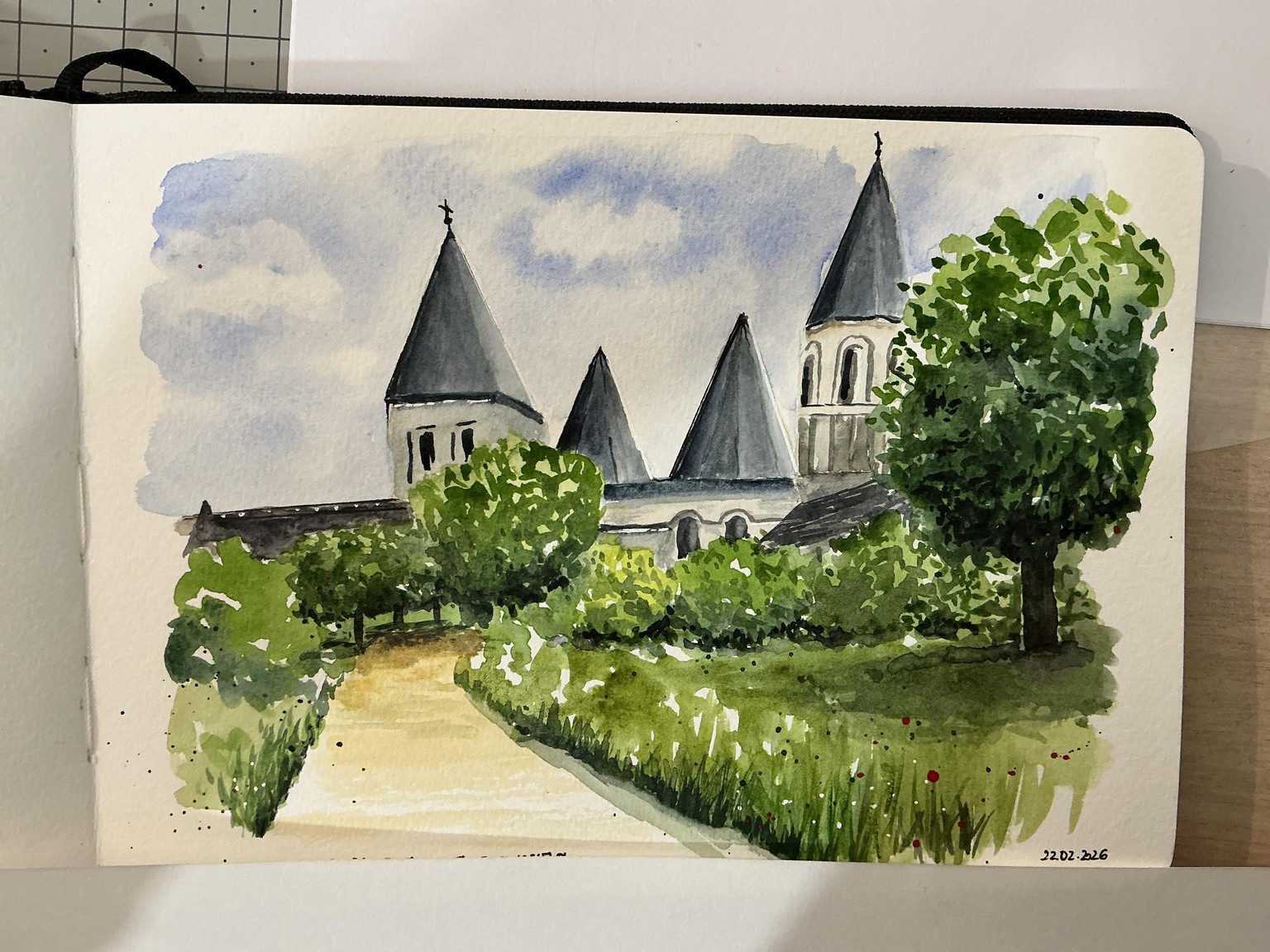 Drawing without perspective rules - image 1 - student project