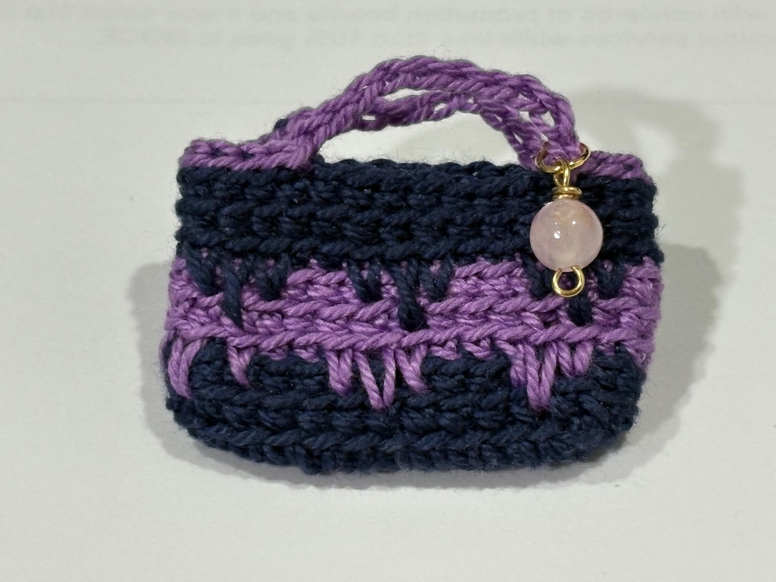 Tij's Bag in Spike Stitch - image 2 - student project
