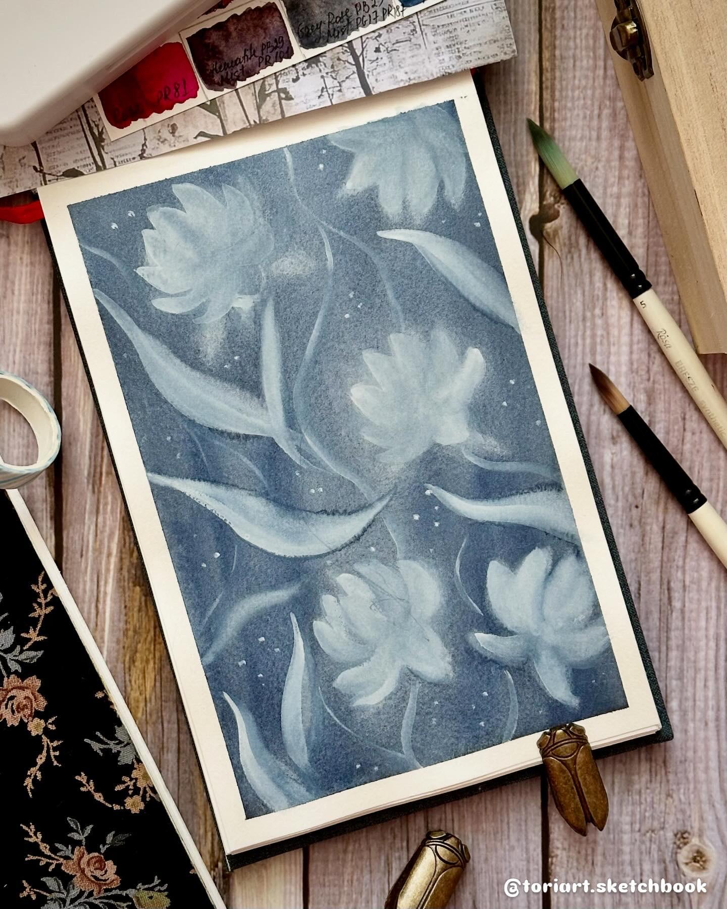 Flat lay artwork Photo - image 1 - student project