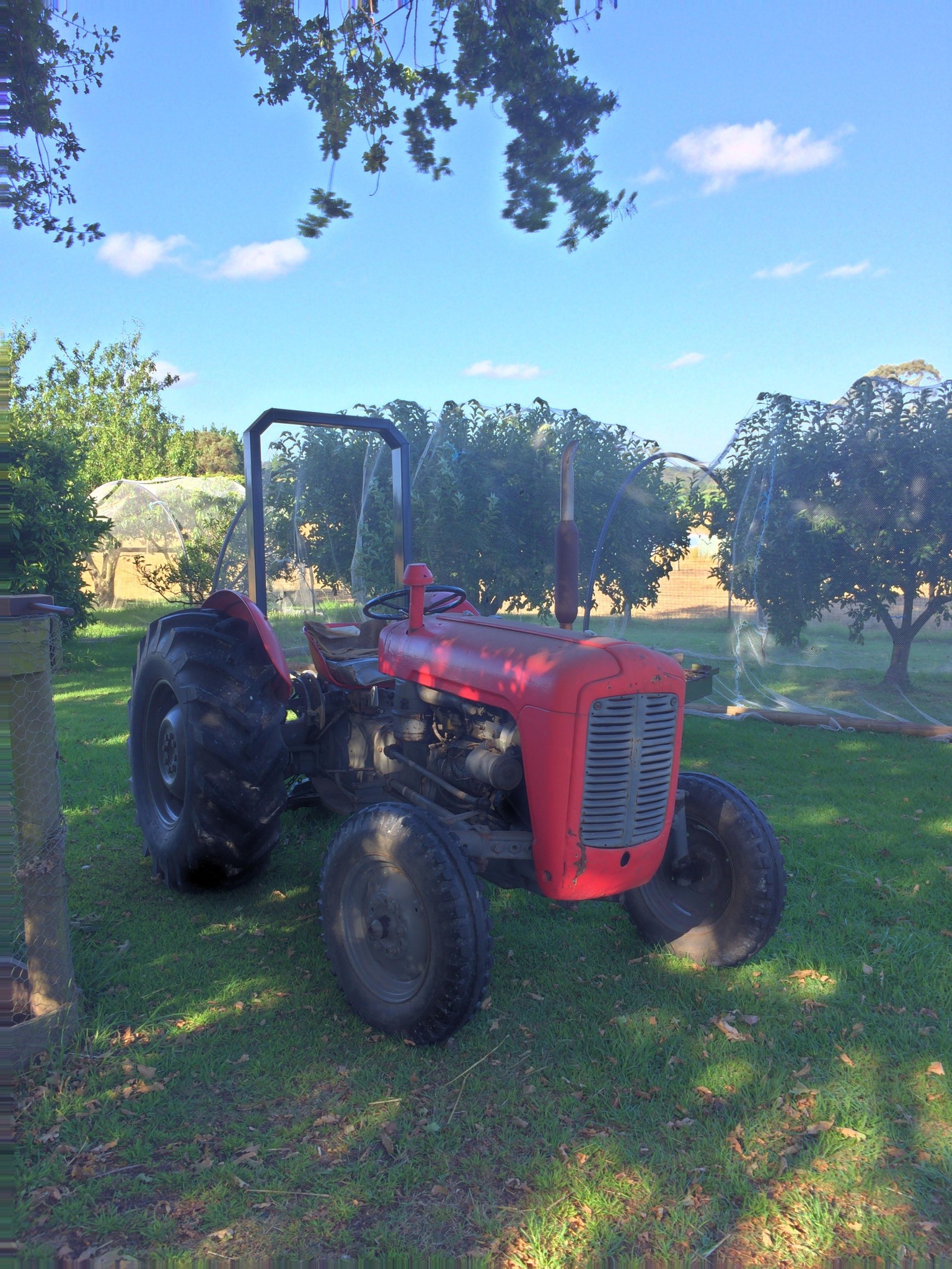 Tractor - image 1 - student project