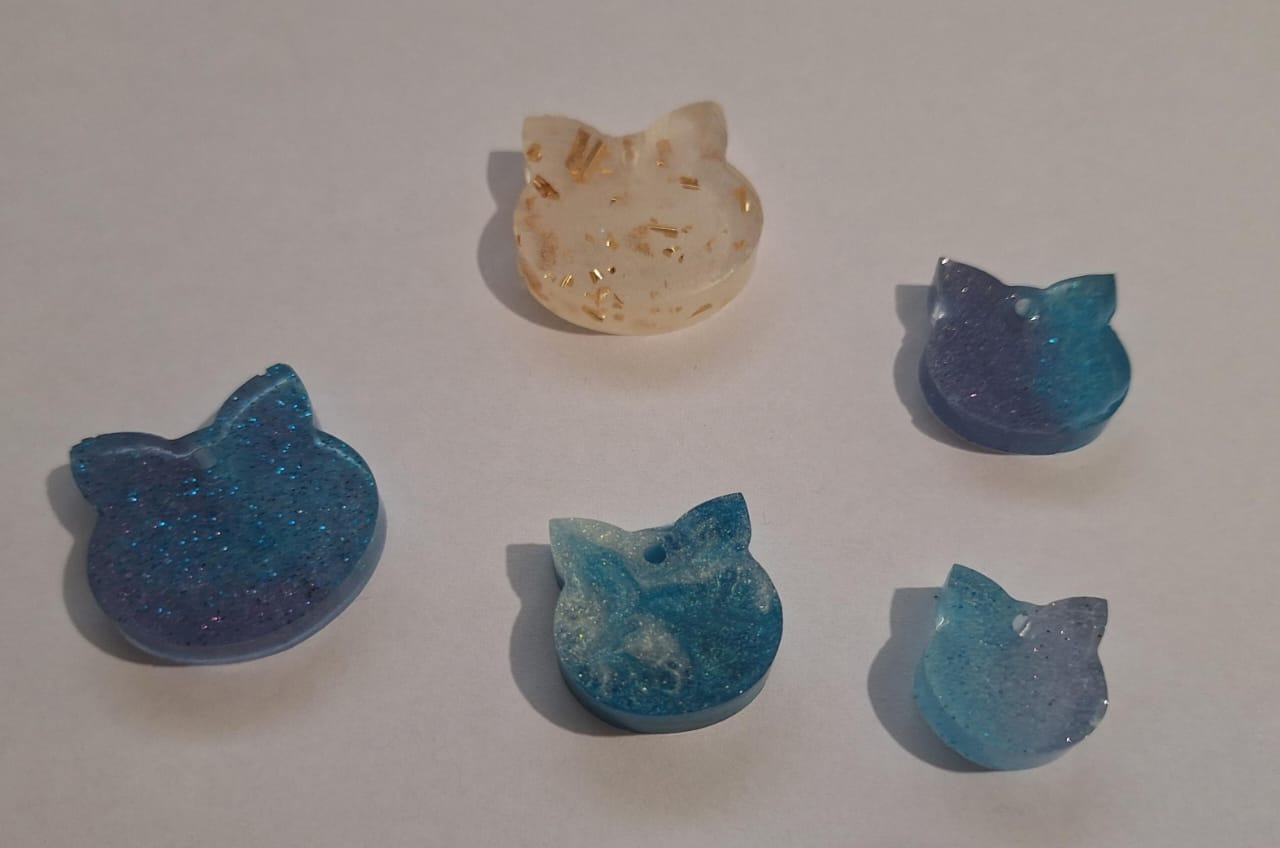 UV Resin Cats/ Gatitos con Resina UV - image 1 - student project