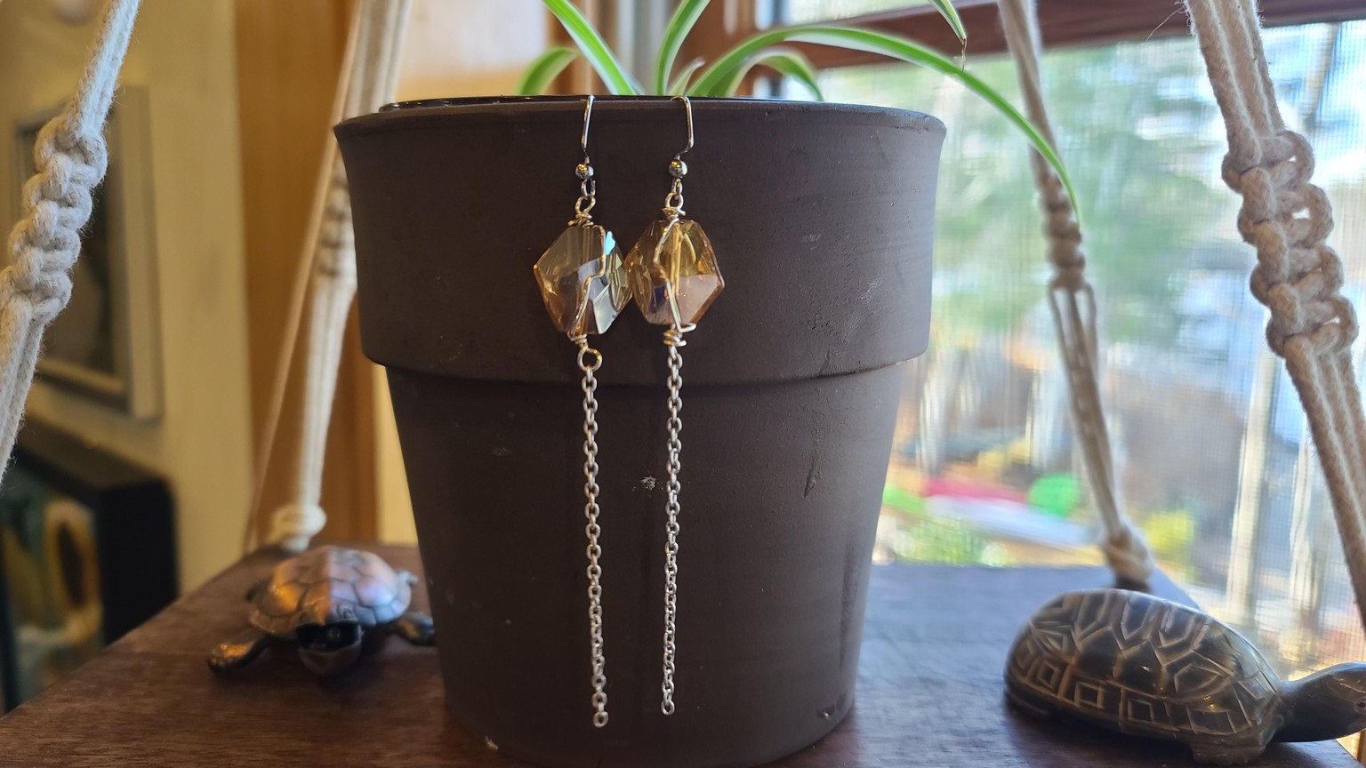 Beginner Jewelry: Connecting Wire-wrapped Loops - image 3 - student project