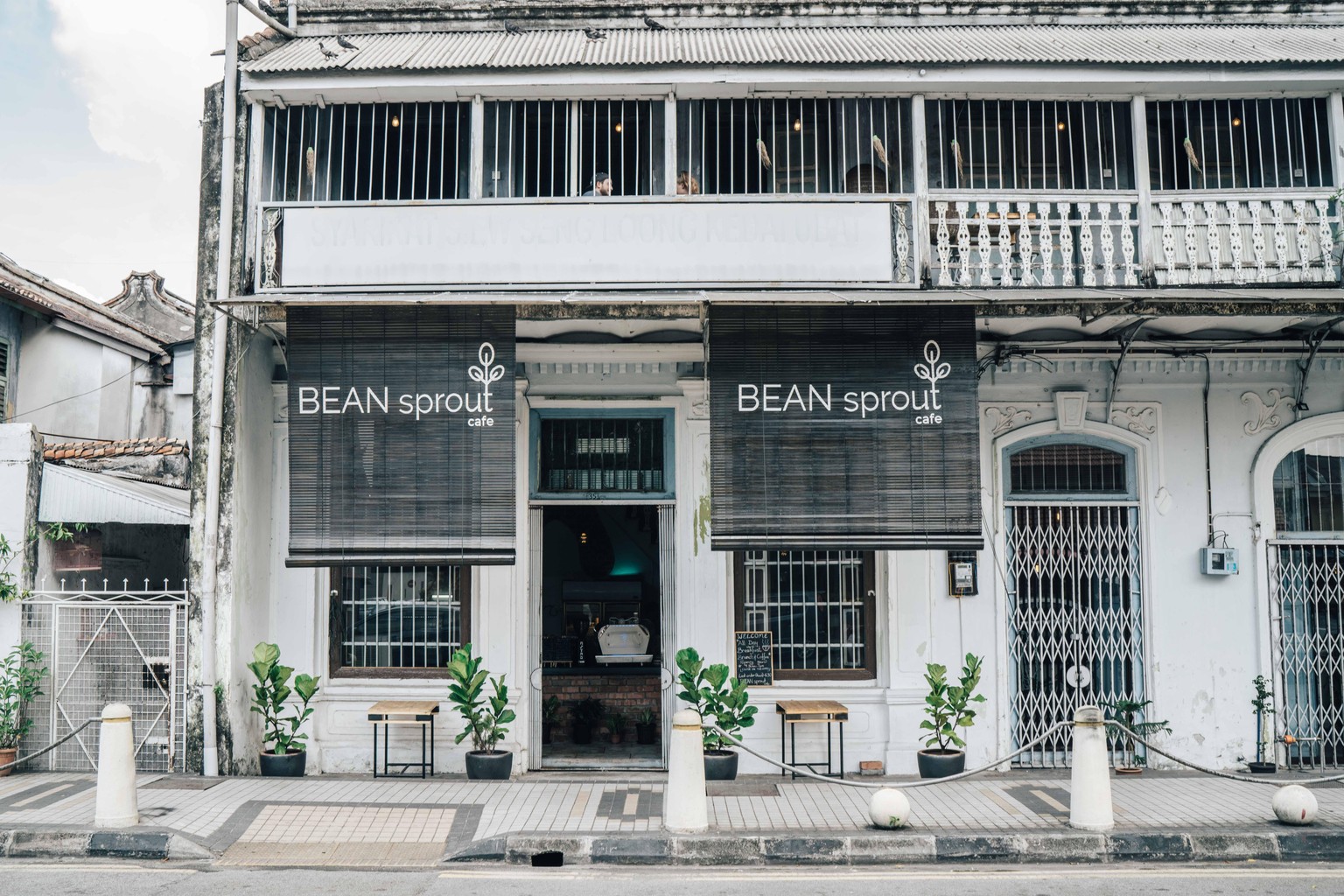 Cafe Hopping in Georgetown, Penang. - image 7 - student project