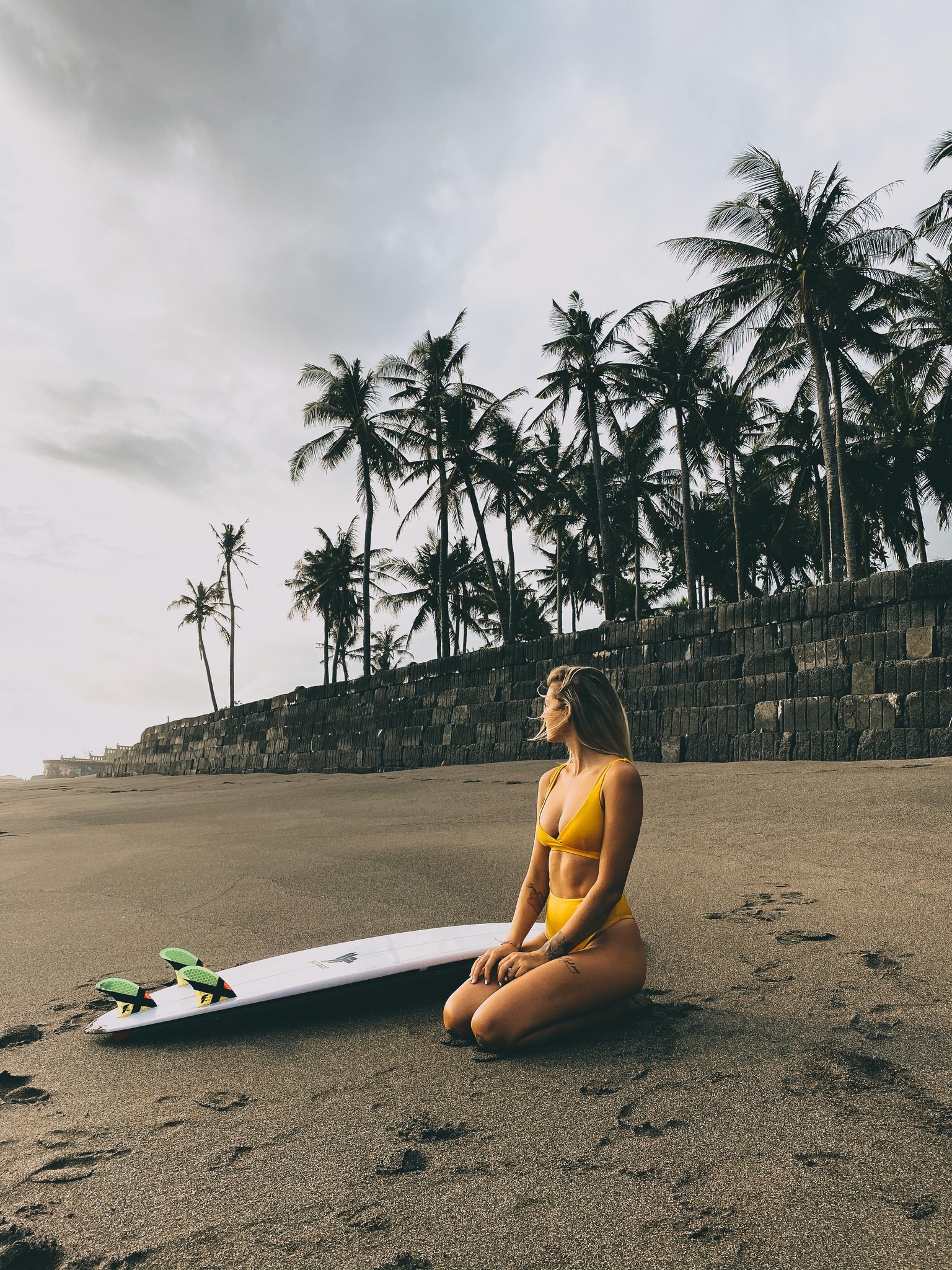 iPhone Portrait Shoot with Kelsey in Bali - image 3 - student project