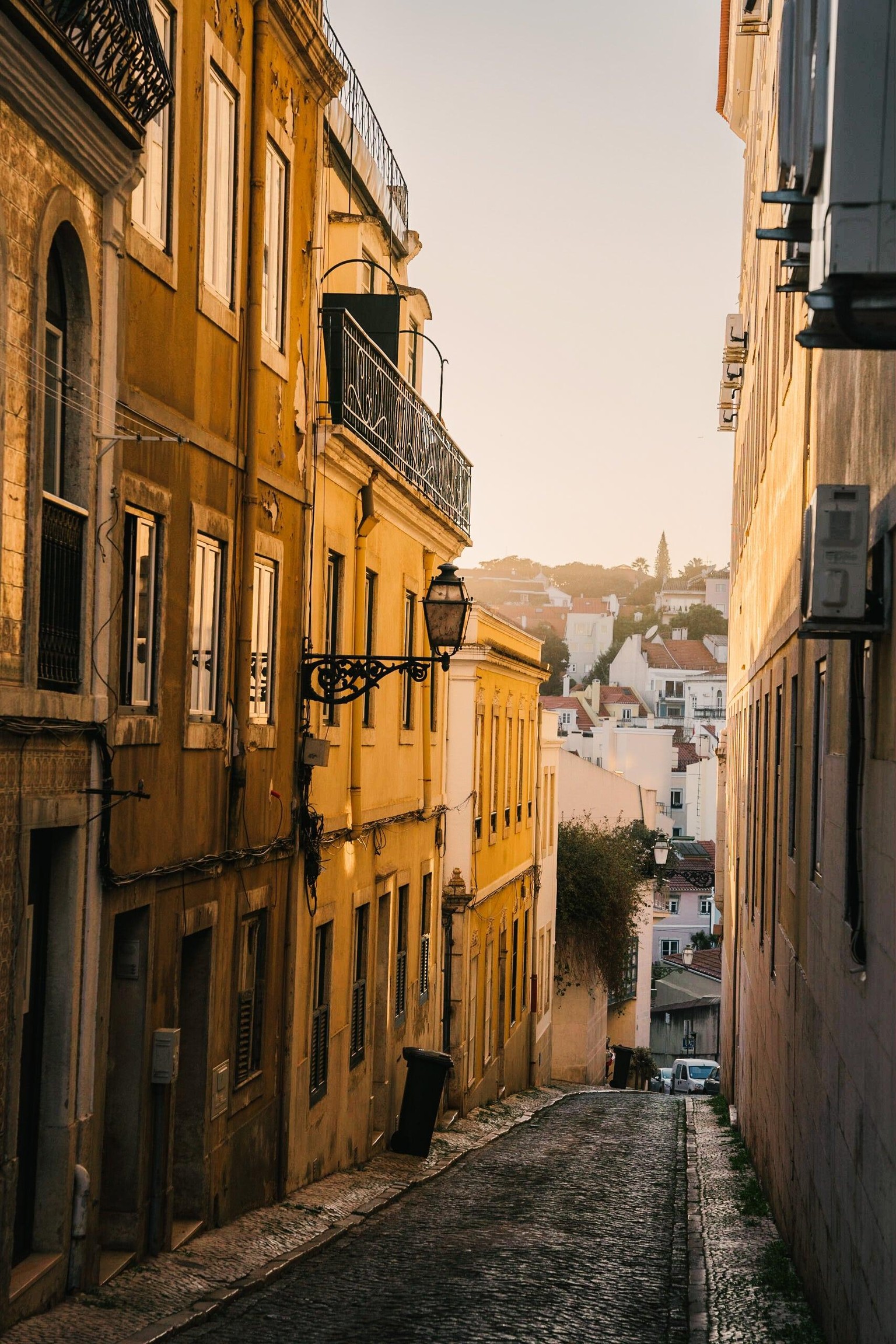 Sunset Photo Walk in Lisbon, Portugal. - image 6 - student project