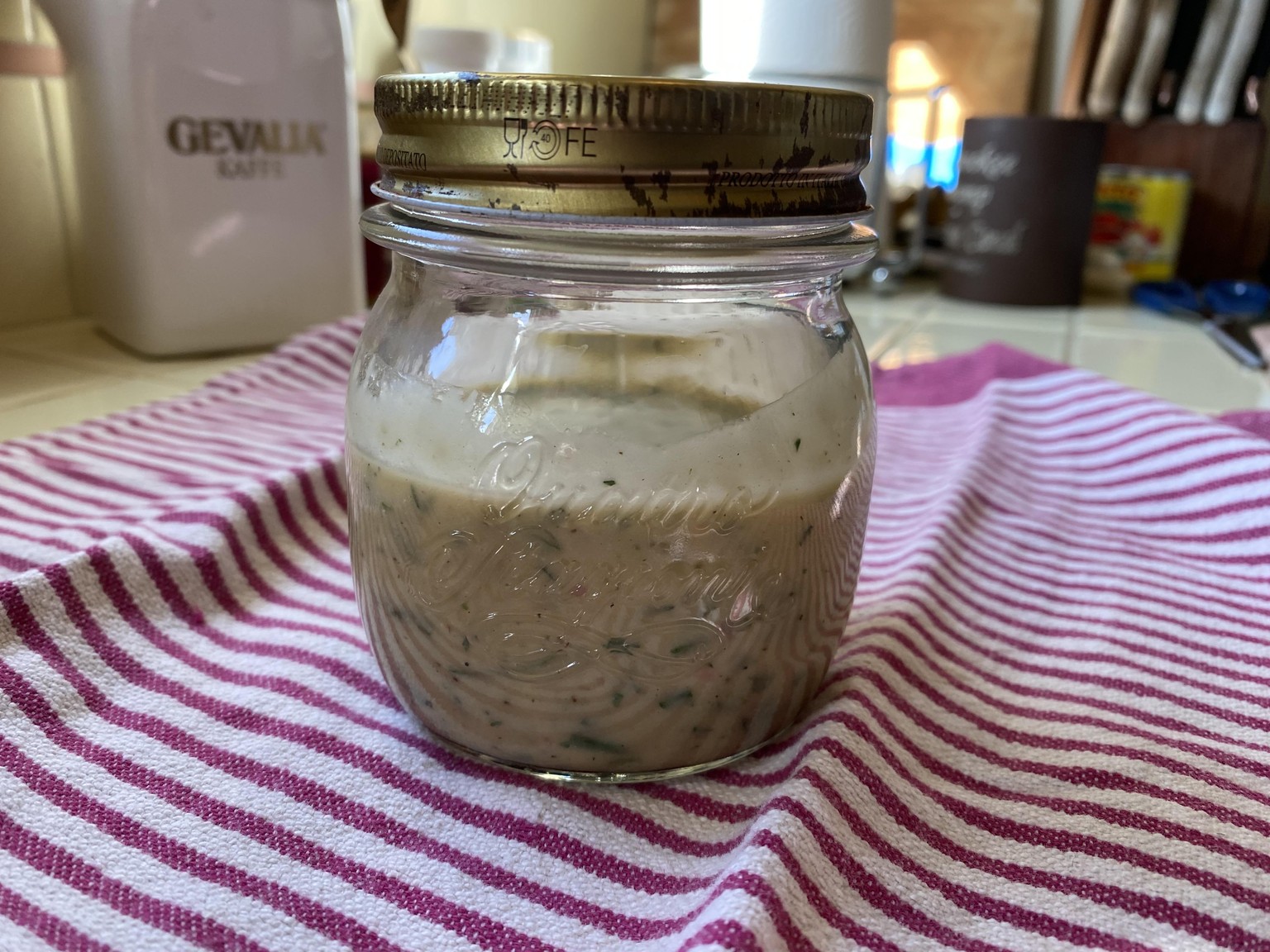 Kelis' Salad Dressing - image 1 - student project