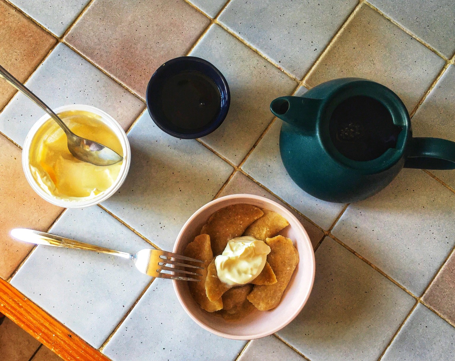 A lunch with tea - image 2 - student project