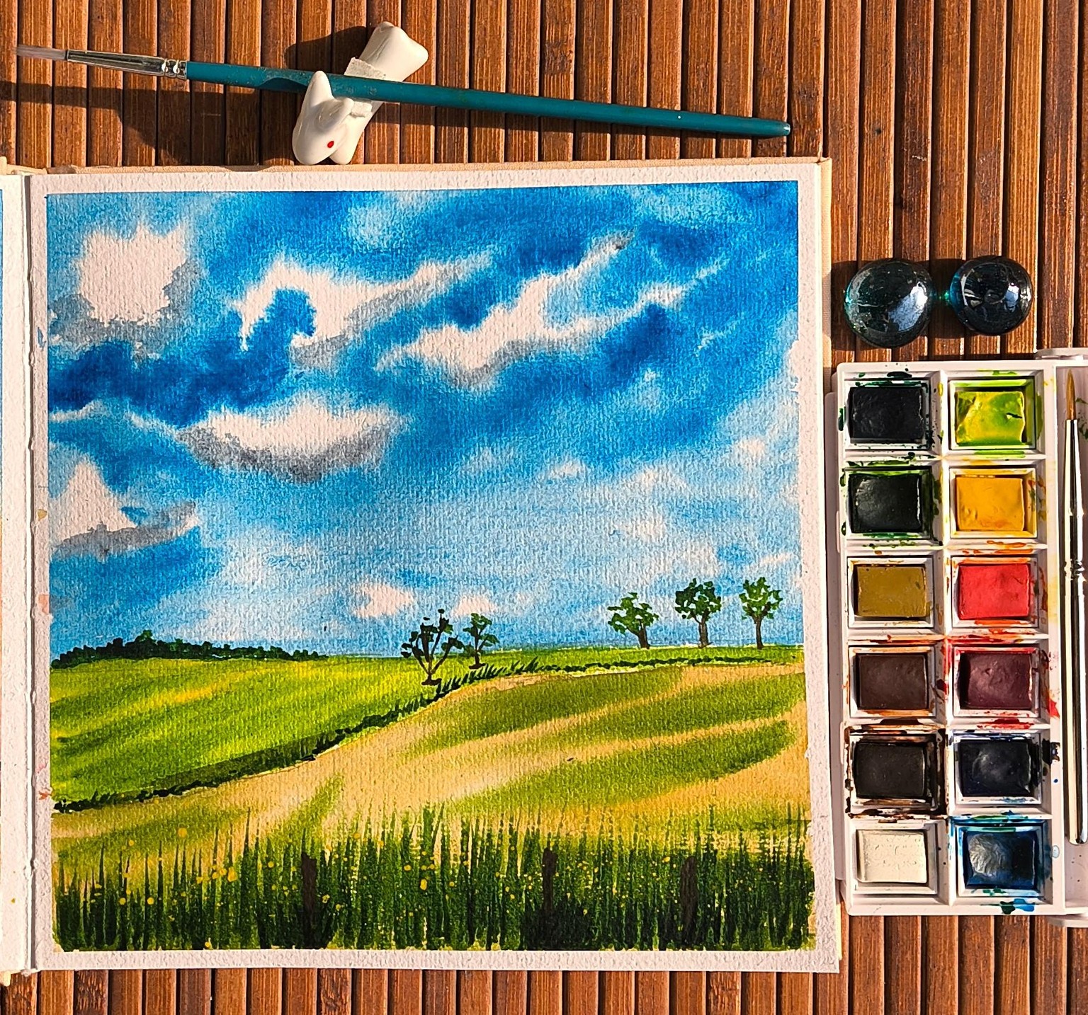 Painting Watercolour Skies with Nilam - image 10 - student project