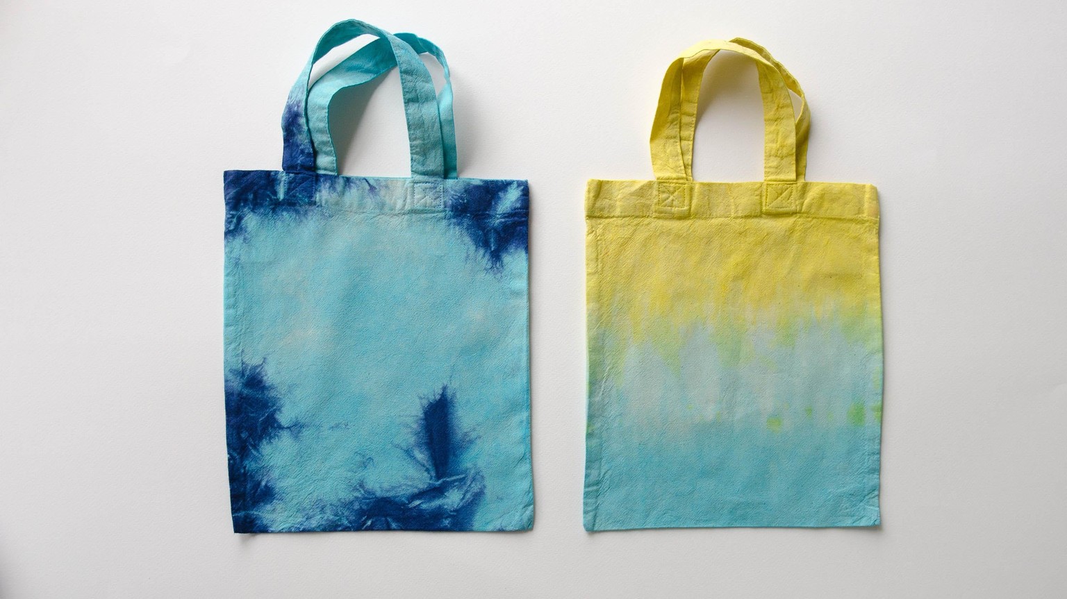 Shibori pouches and bags - image 1 - student project