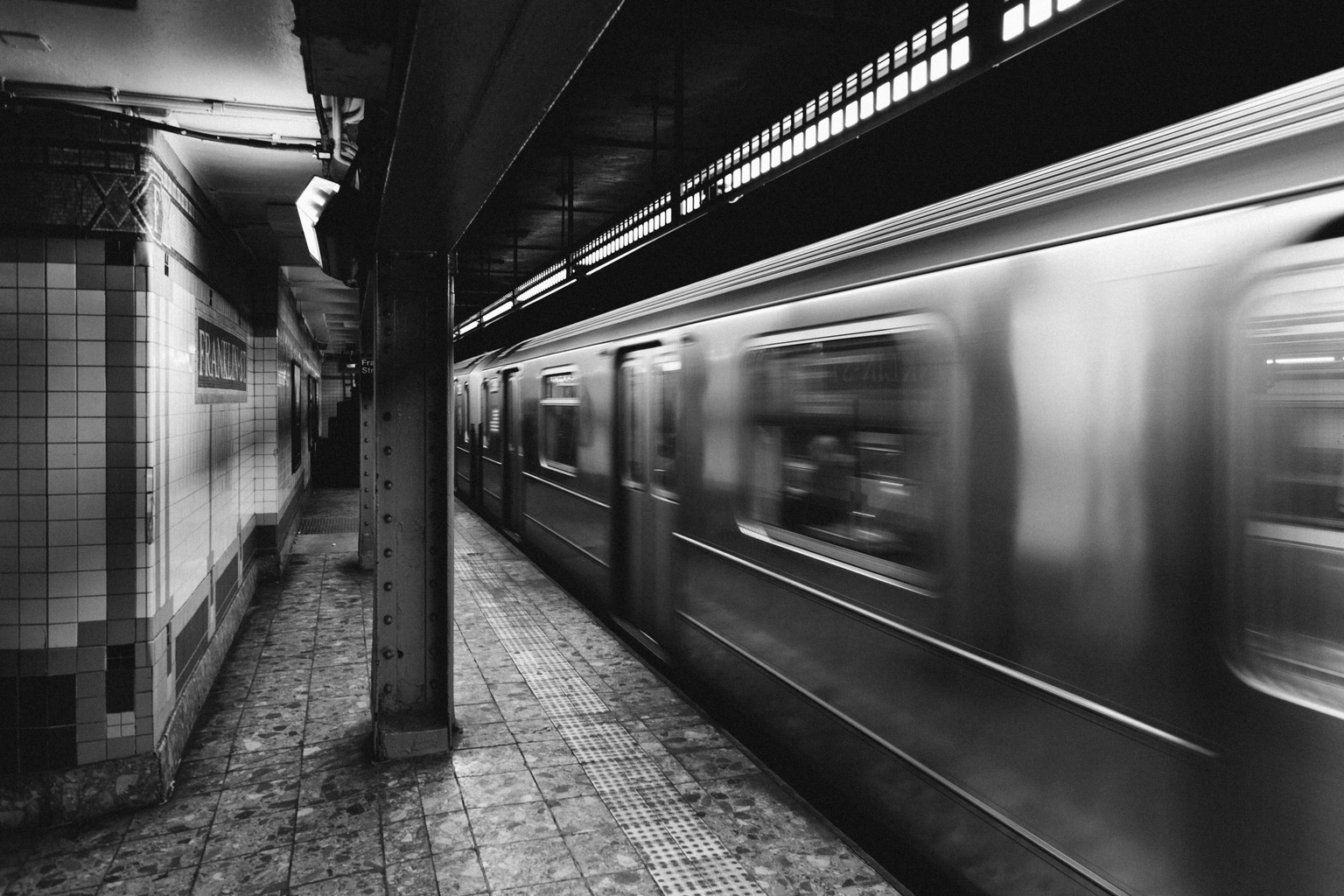 Manhattan in Black and White - image 2 - student project
