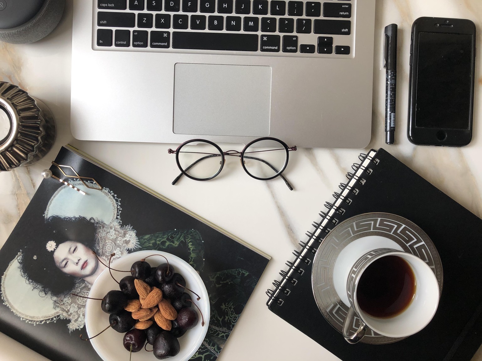 Work from Home Flat lay photography - image 2 - student project
