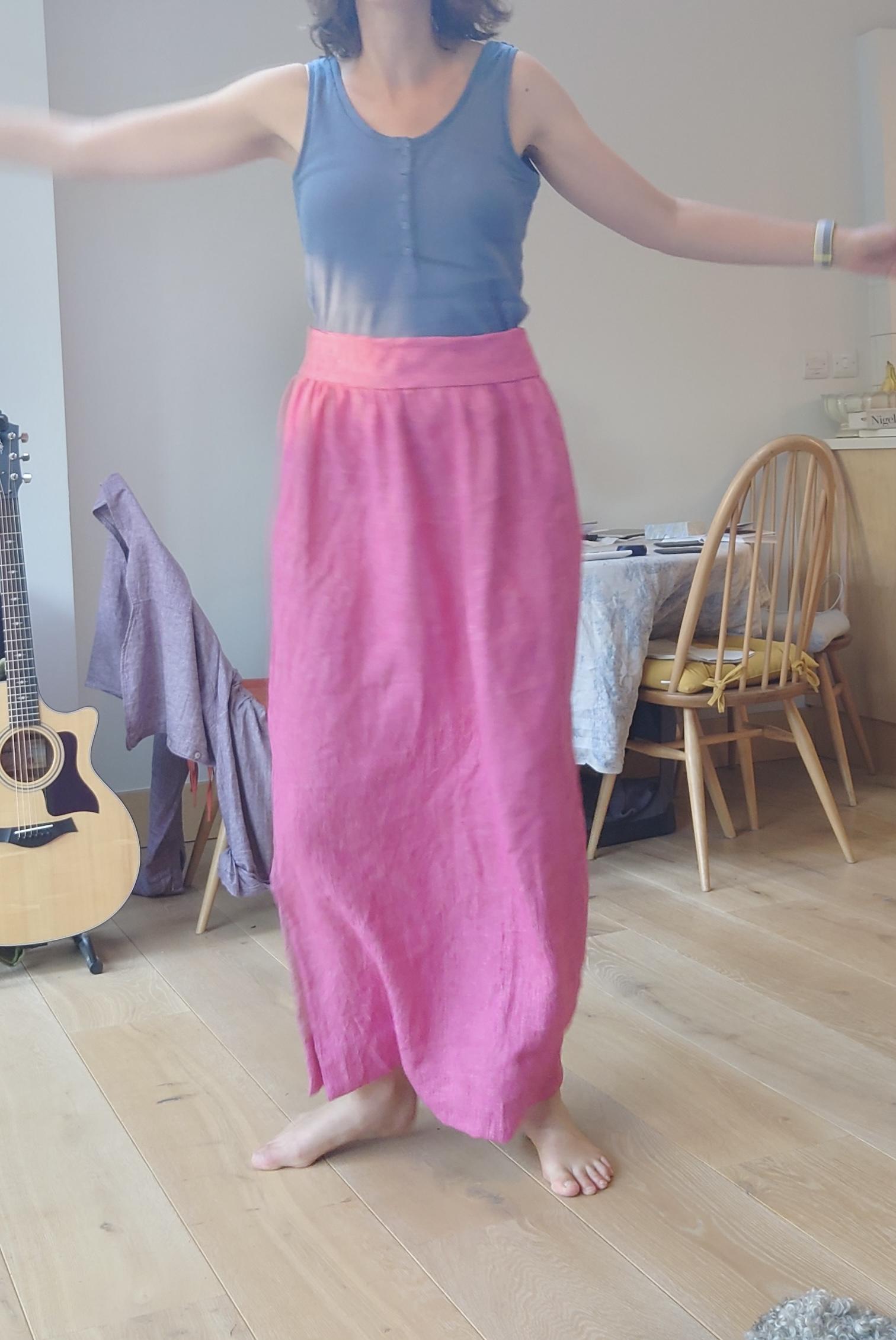 Pink linen hand sewn skirt - image 2 - student project