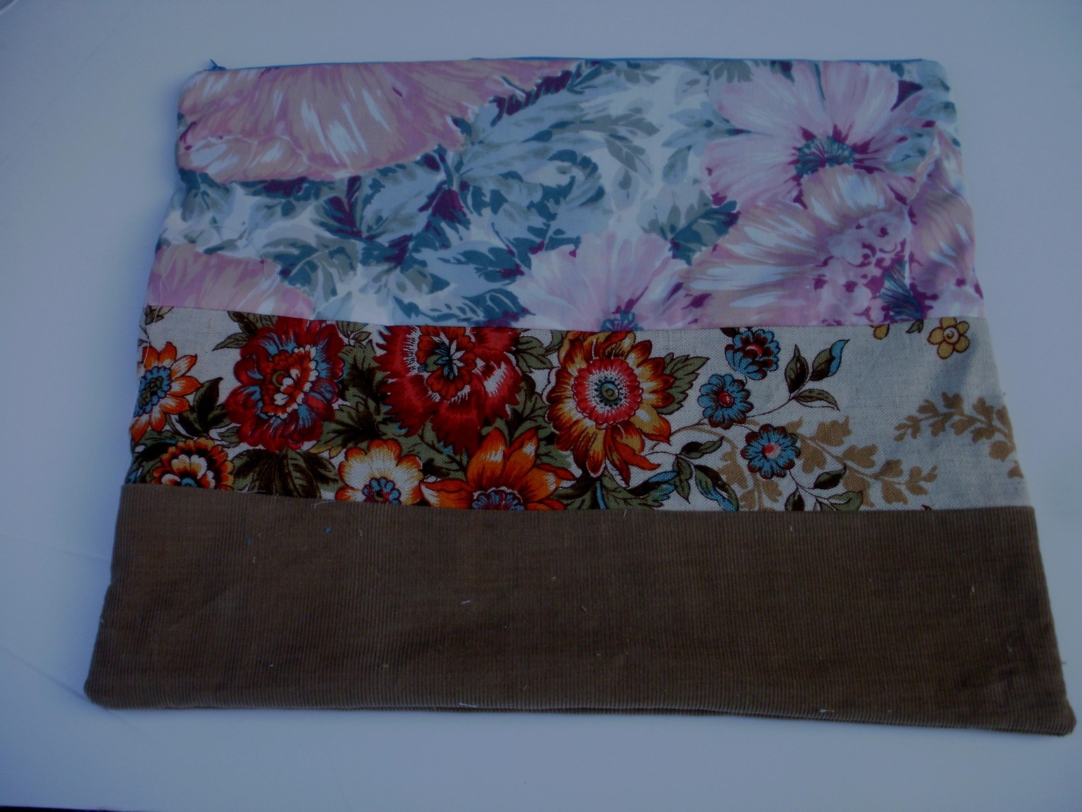 My finished zippered pouch - image 1 - student project