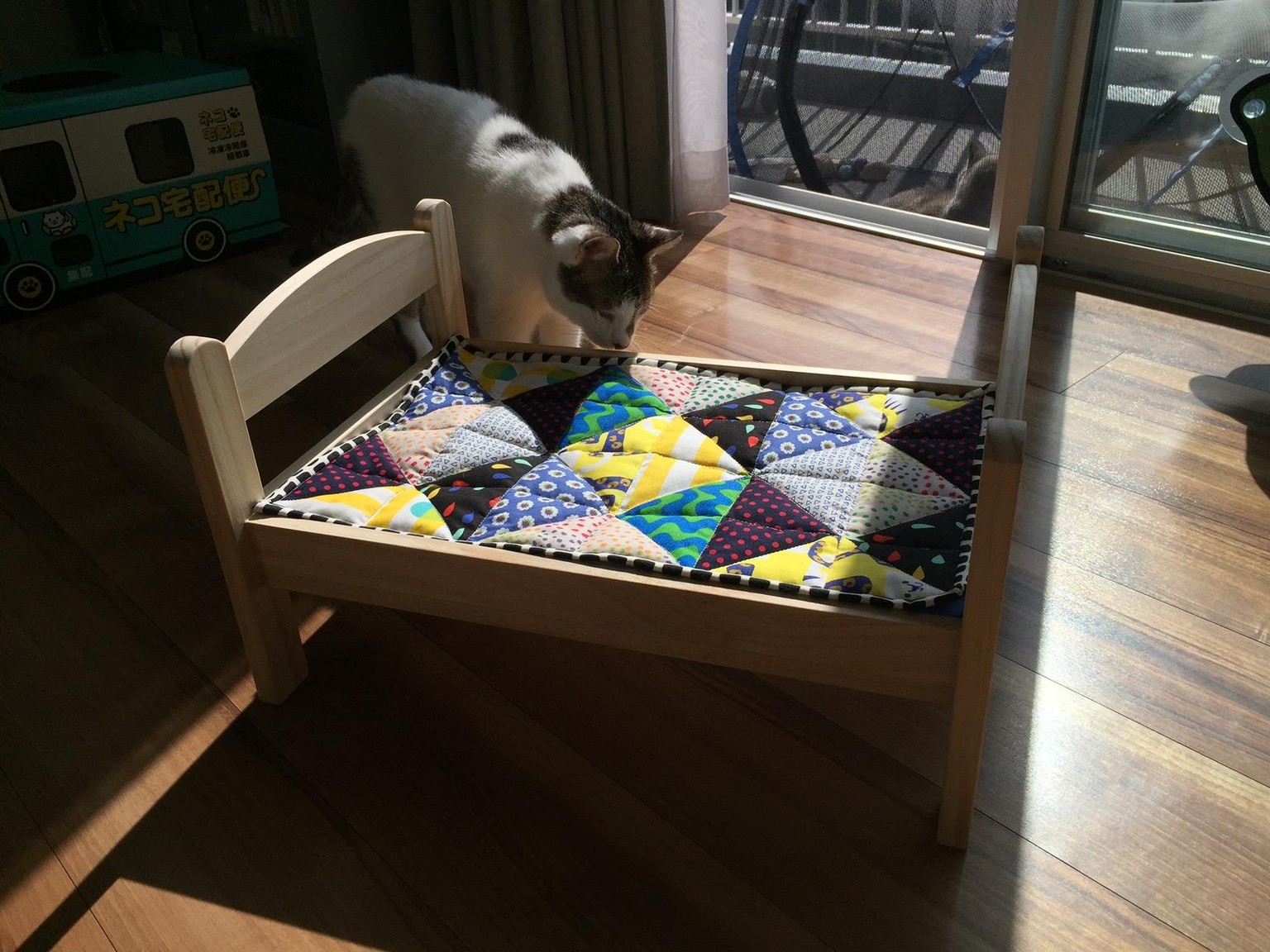 Cat Bed Quilt - image 3 - student project