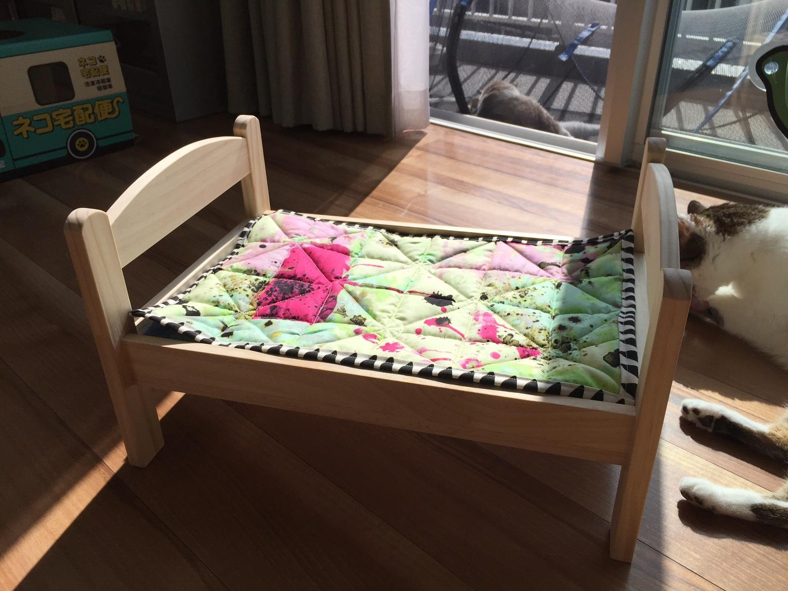 Cat Bed Quilt - image 4 - student project