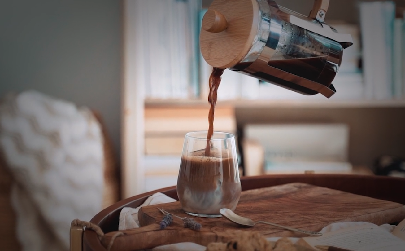 Dark Moody Color Grade - Indoor - image 1 - student project