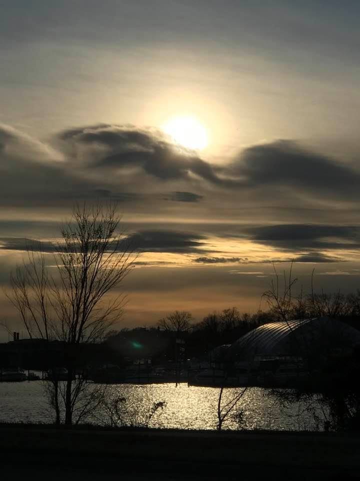 Country and sky scenery - image 2 - student project