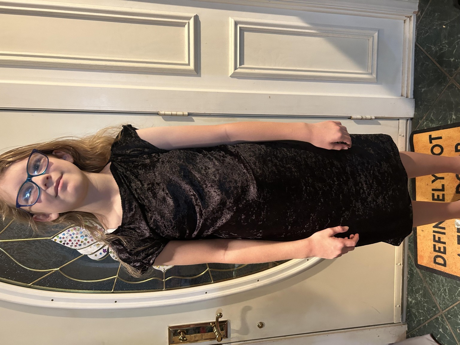 Velvet sheath dress - image 1 - student project