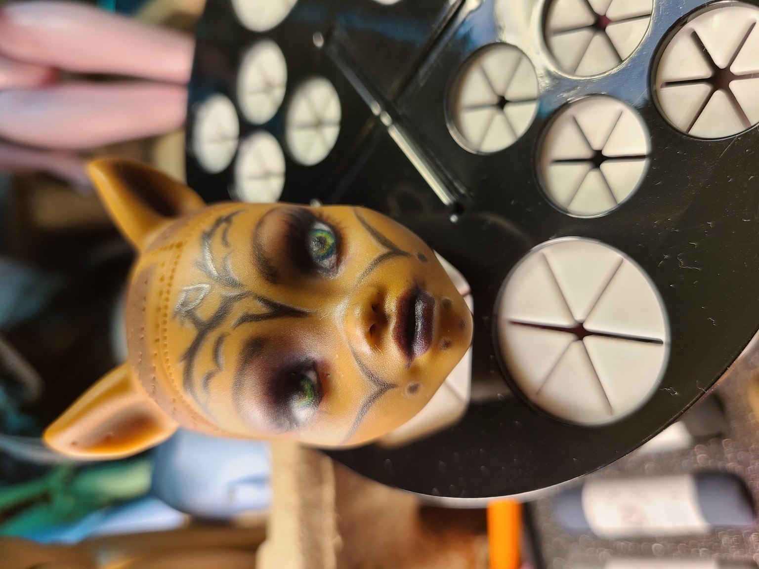 Test Face-up - image 3 - student project