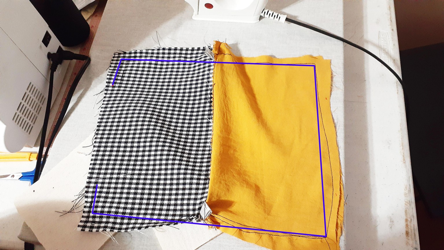 Zipper Pouch for ipad - image 1 - student project
