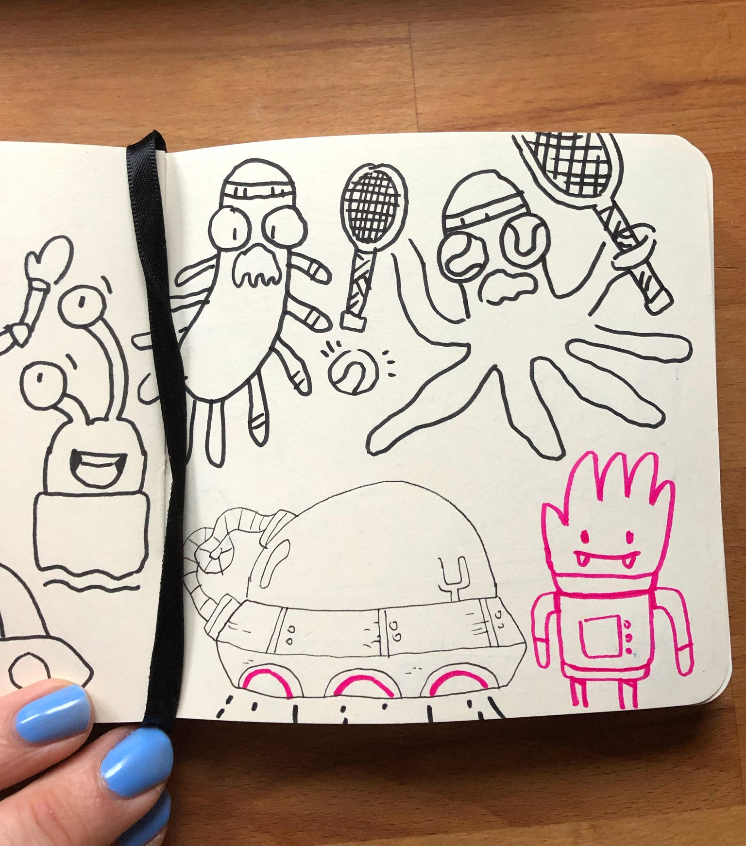 Alien Sketchbook Session with my kids - image 4 - student project