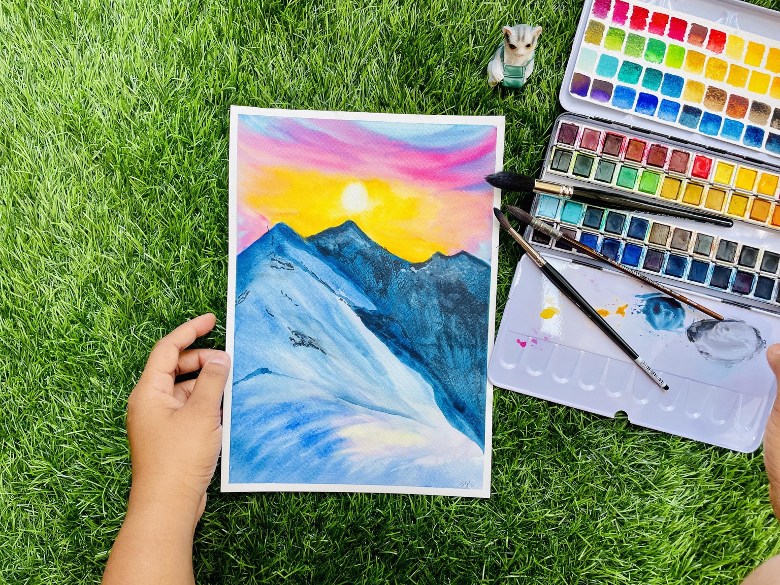 Arctic dreams: winter’s beauty with sunset, hue and mountain - image 2 - student project