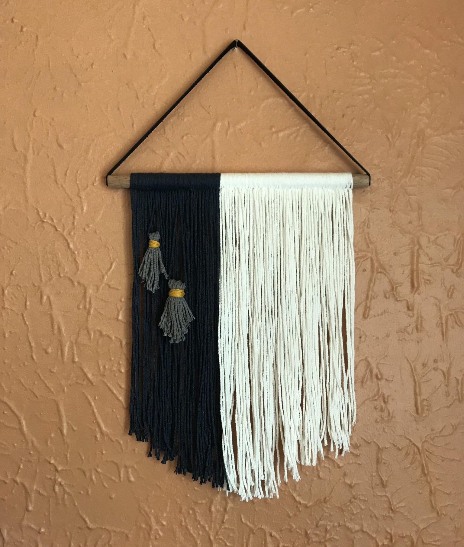 Wall Hanging with Carli - image 1 - student project