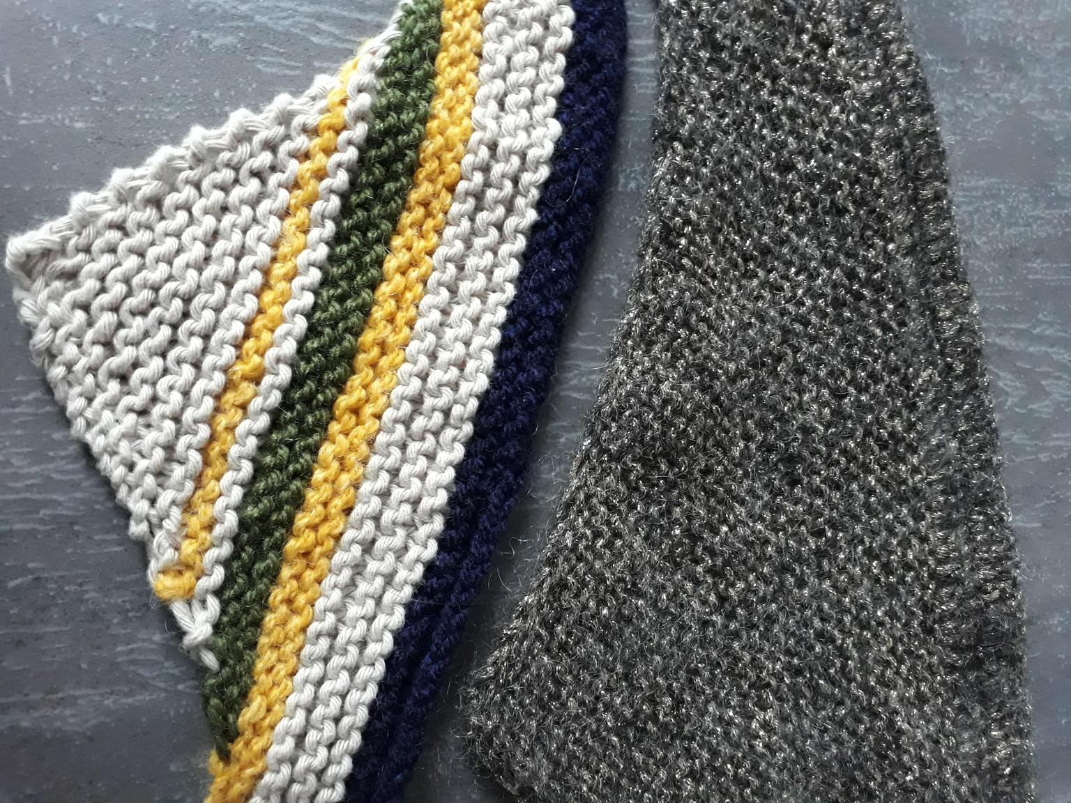 Triangle Scarf for Triangle Lovers :D - image 1 - student project