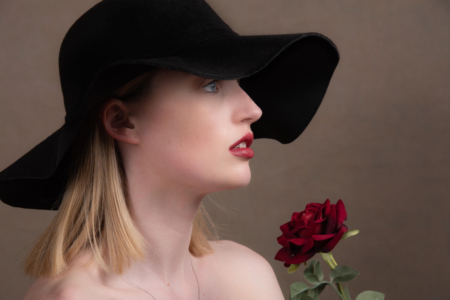 Model shoot - image 1 - student project