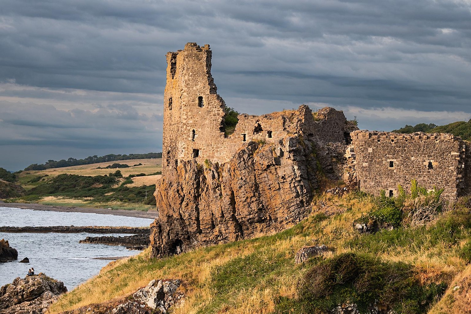 Dunure - image 1 - student project
