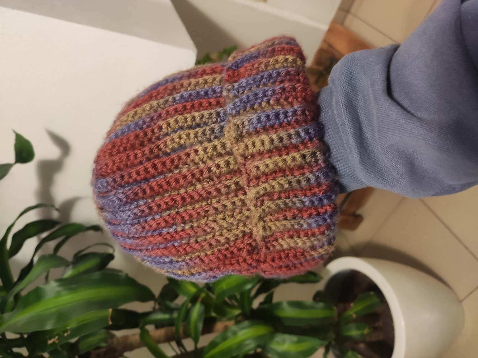 My frist crochet beanie - image 1 - student project