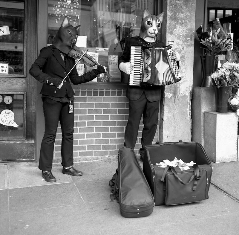 Street Photography-The Quiet Moments assignments - image 3 - student project