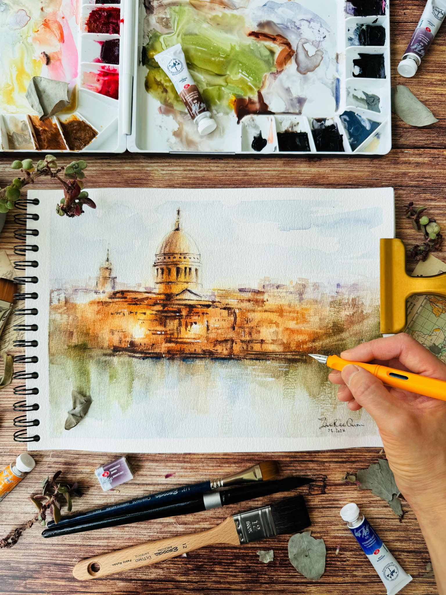 Loose Watercolor Cityscape - image 1 - student project
