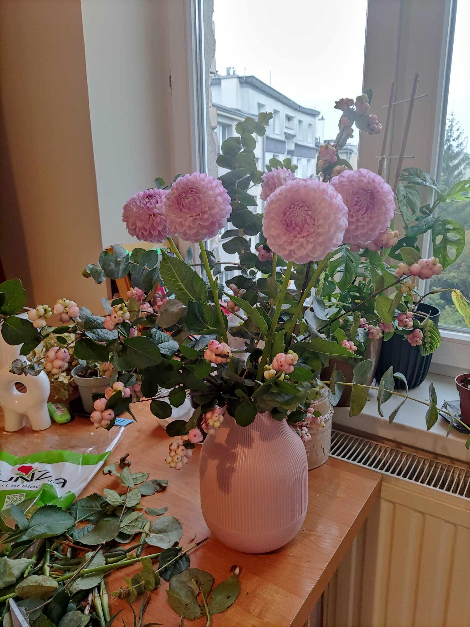 First bouquet - image 1 - student project