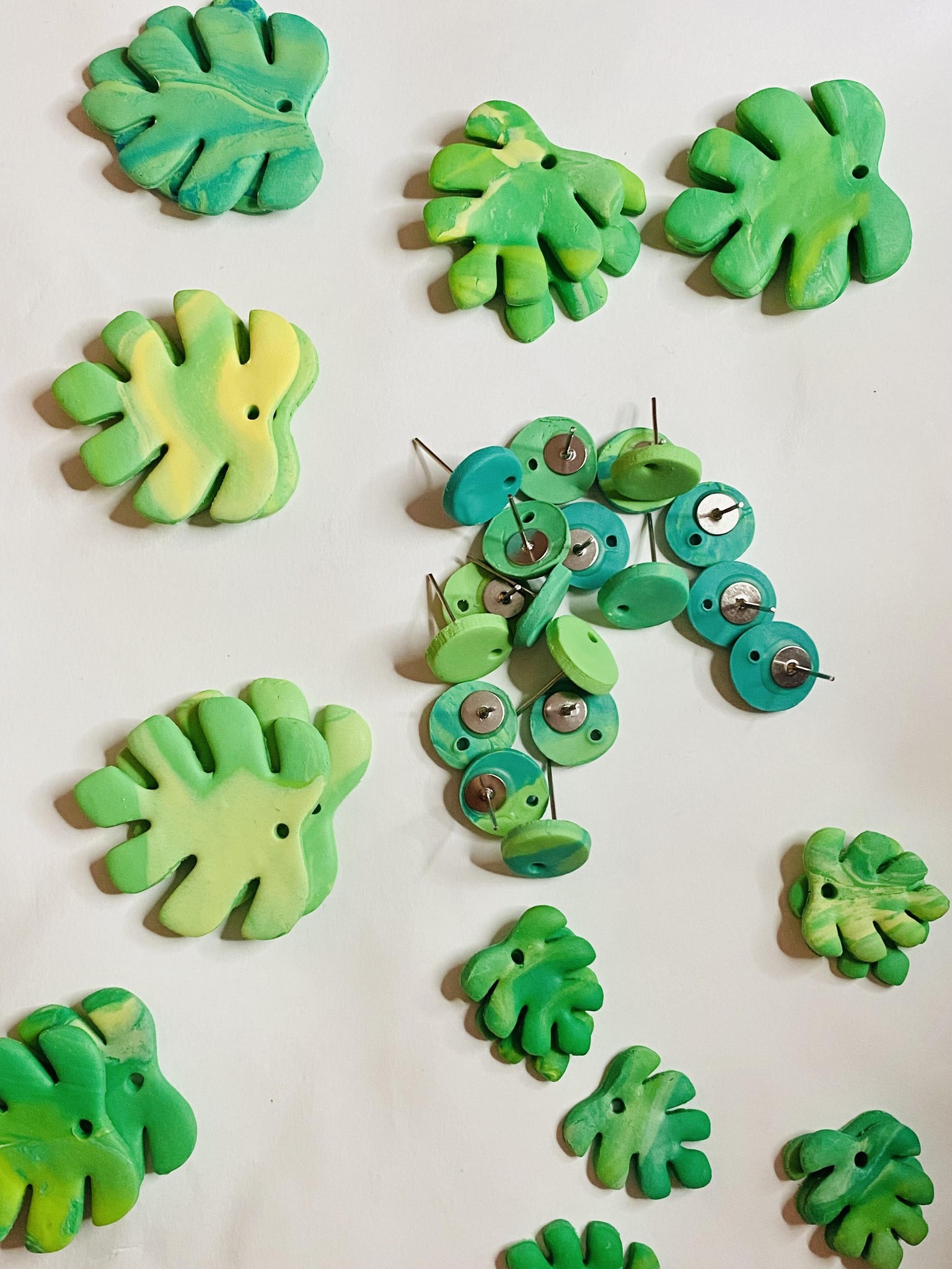 First set of earrings - image 1 - student project