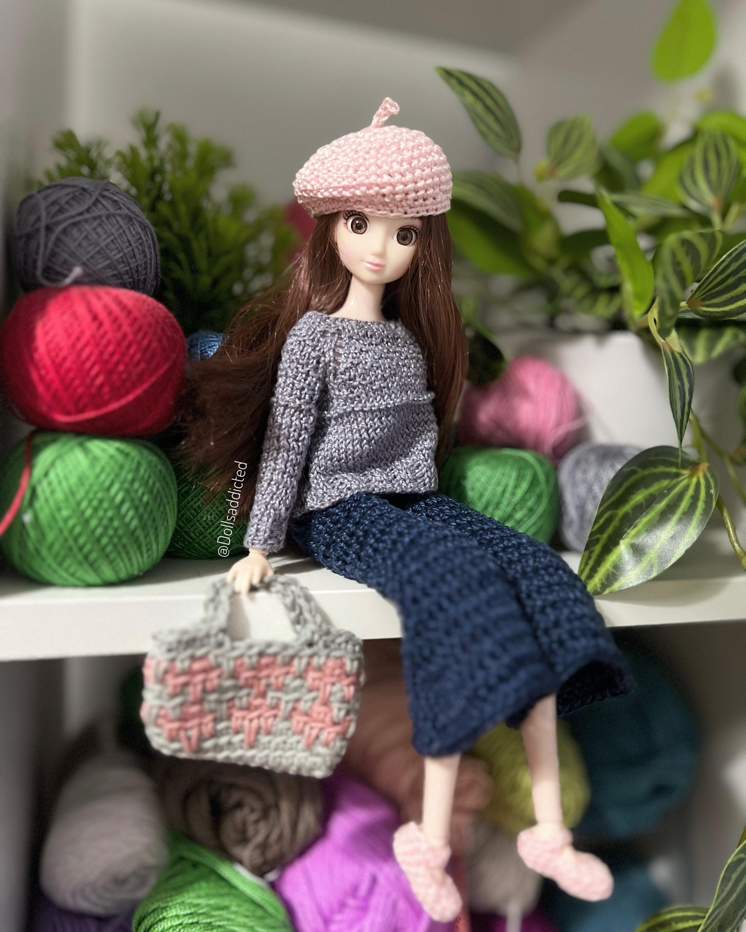 Mini Bag with Spike Stitches - image 1 - student project