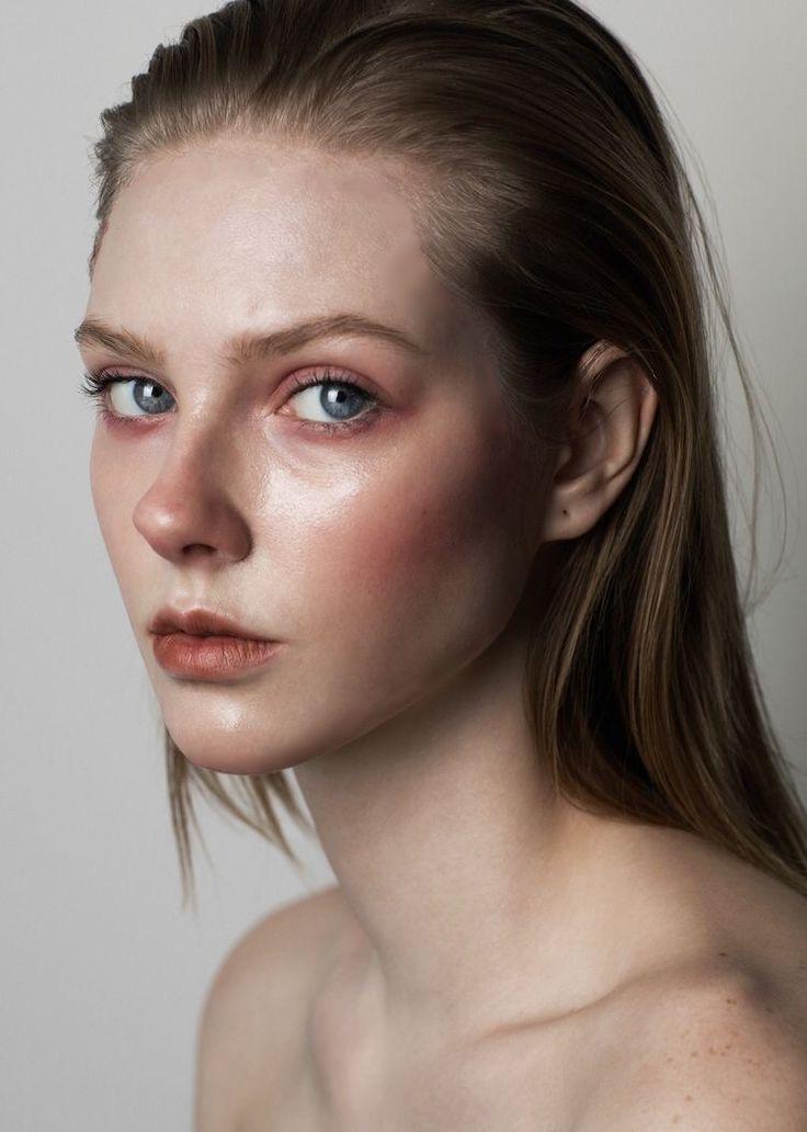 Studying faces - image 4 - student project