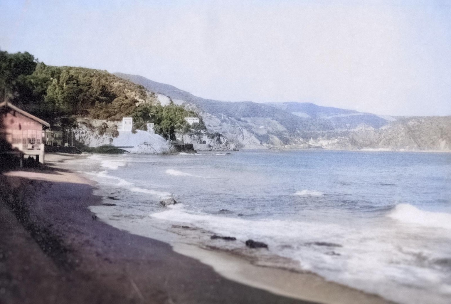The Algerian Collection in Color - image 6 - student project