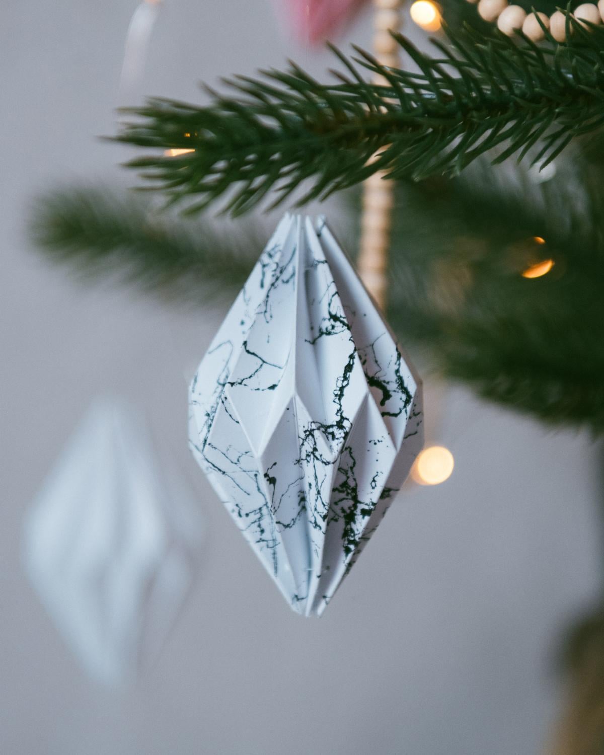 Paper Ornaments Obsession! - image 2 - student project