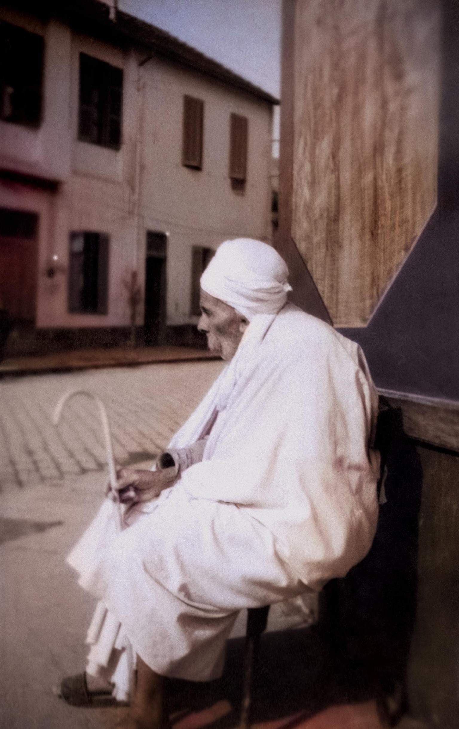 The Algerian Collection in Color - image 3 - student project