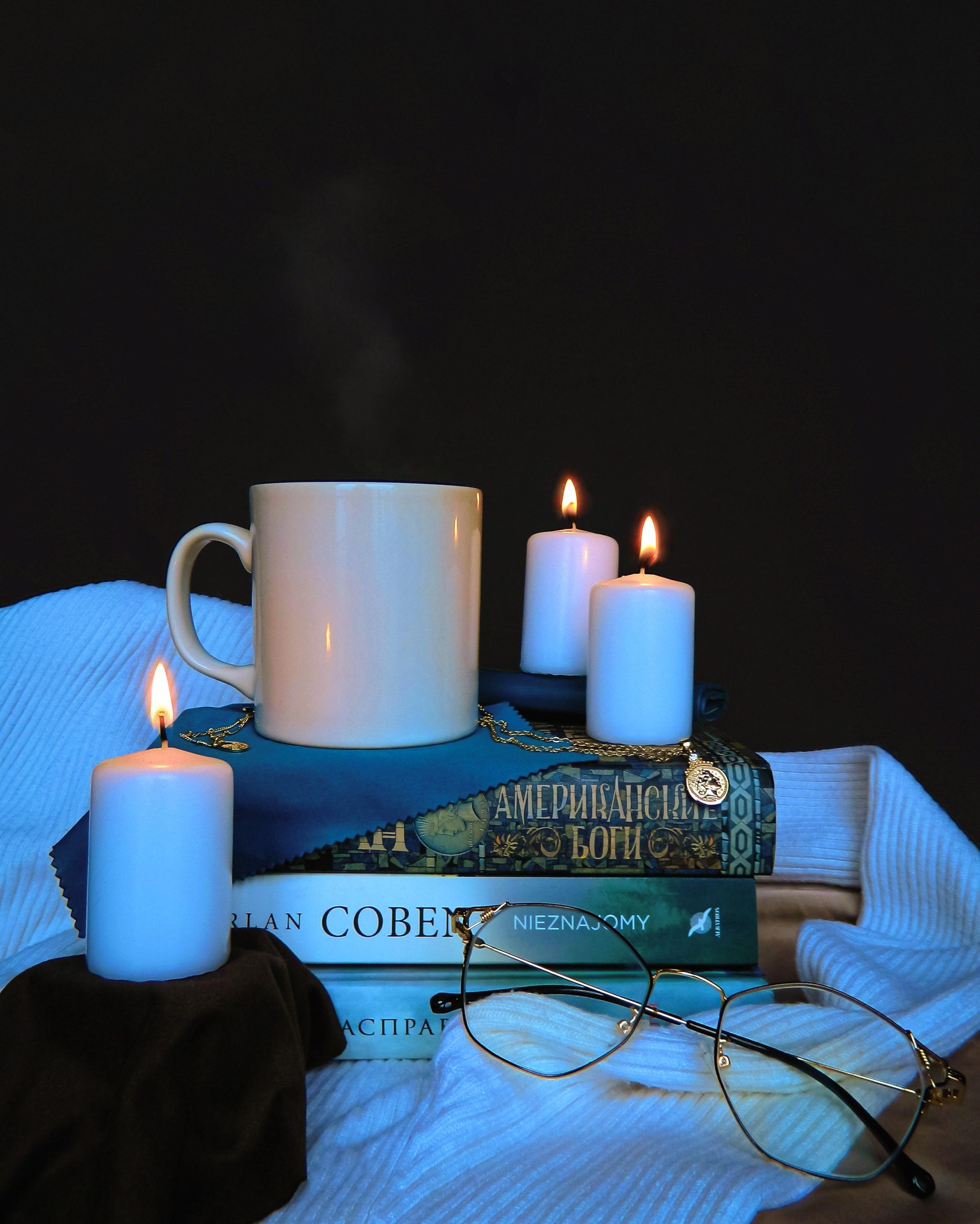 Books & Tea - image 1 - student project